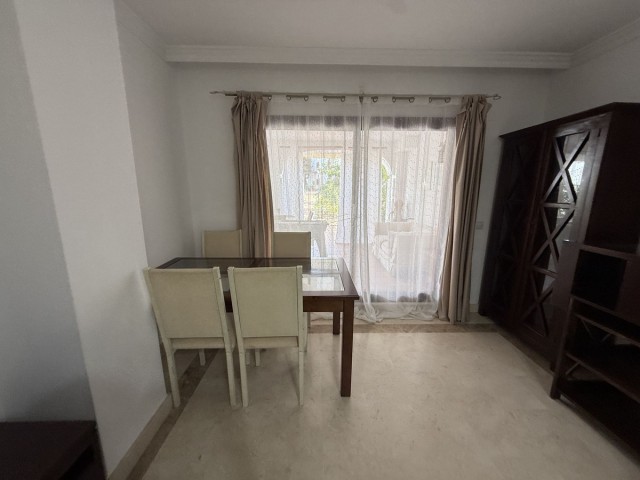 2 Bedrooms Apartment in San Pedro de Alcántara