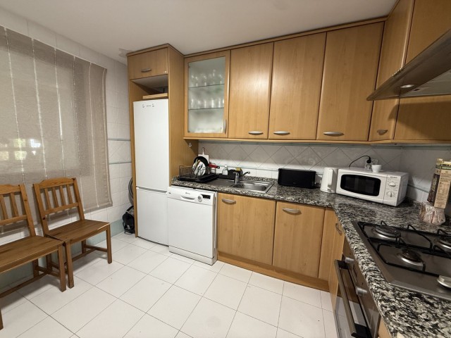 2 Bedrooms Apartment in San Pedro de Alcántara