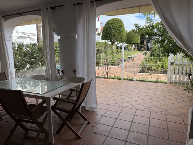 2 Bedrooms Apartment in San Pedro de Alcántara