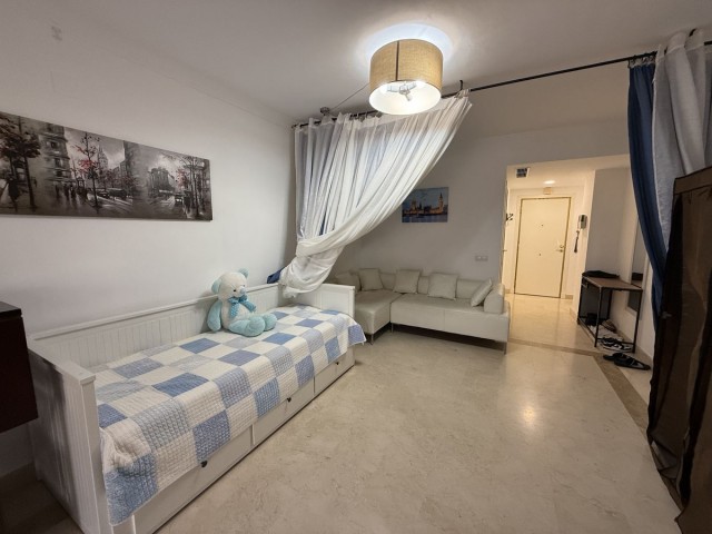 2 Schlafzimmer Apartment in San Pedro de Alcántara