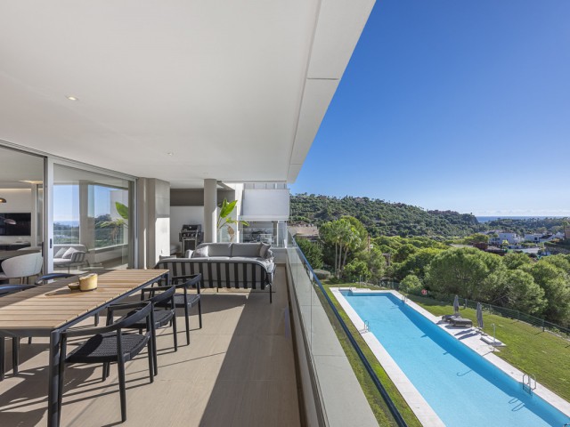 3 Bedrooms Apartment in Benahavís