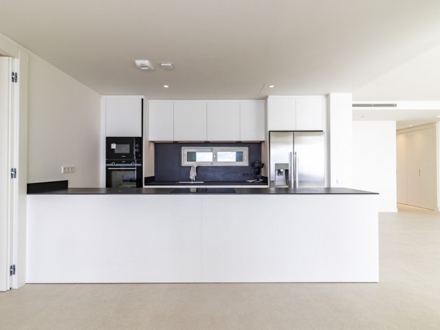 3 Sovrums Lägenhet i Ojén