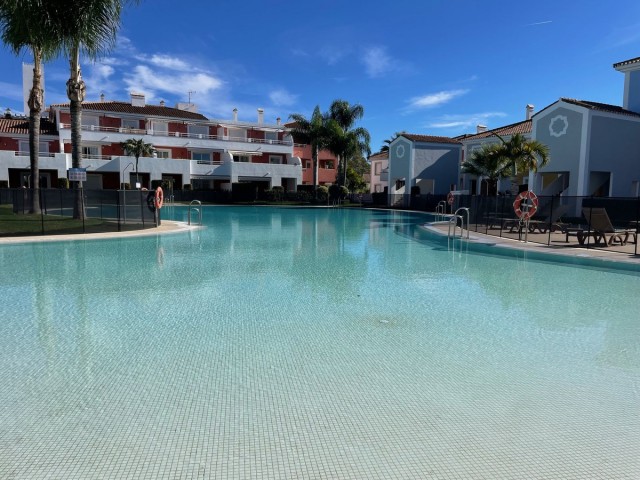 Appartement, New Golden Mile, R5234476