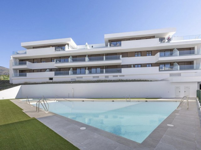 3 Bedrooms Apartment in Estepona