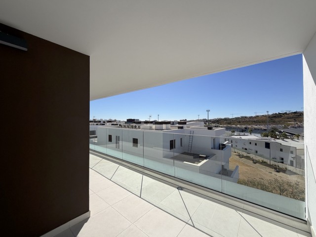 3 Bedrooms Apartment in Estepona