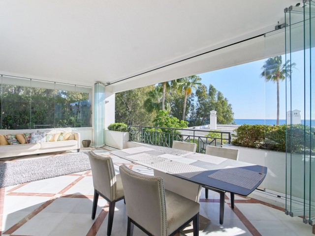 3 Bedrooms Apartment in Estepona