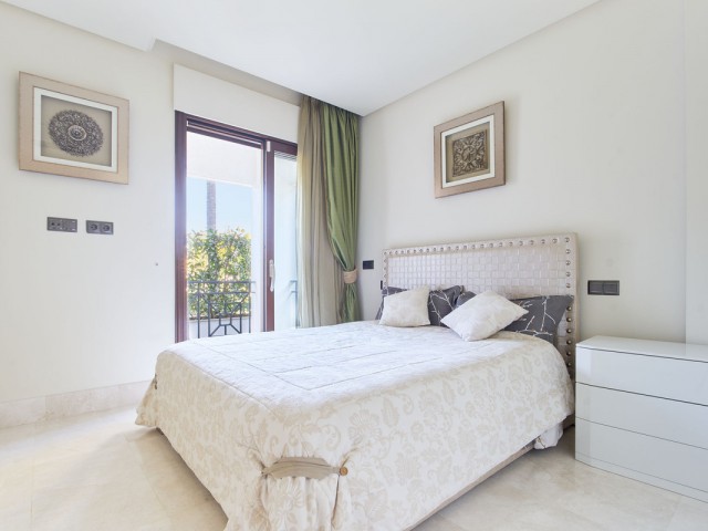 3 Bedrooms Apartment in Estepona