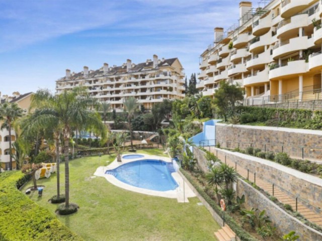2 Bedrooms Apartment in Marbella