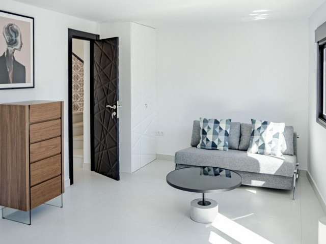 4 Bedrooms Townhouse in Estepona