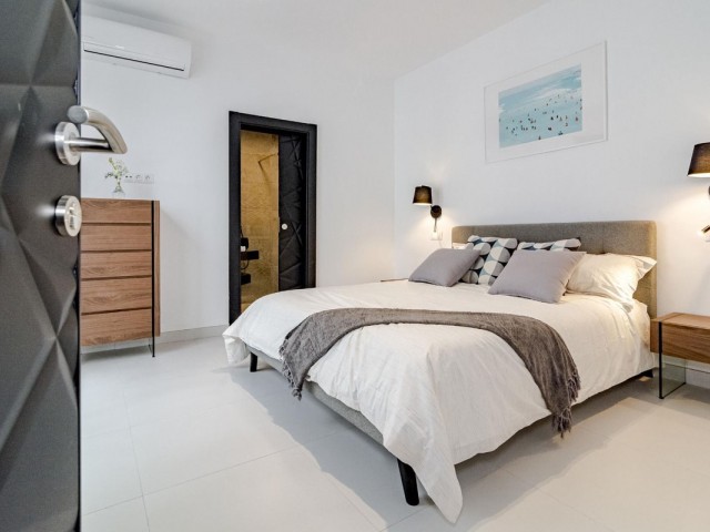 4 Bedrooms Townhouse in Estepona