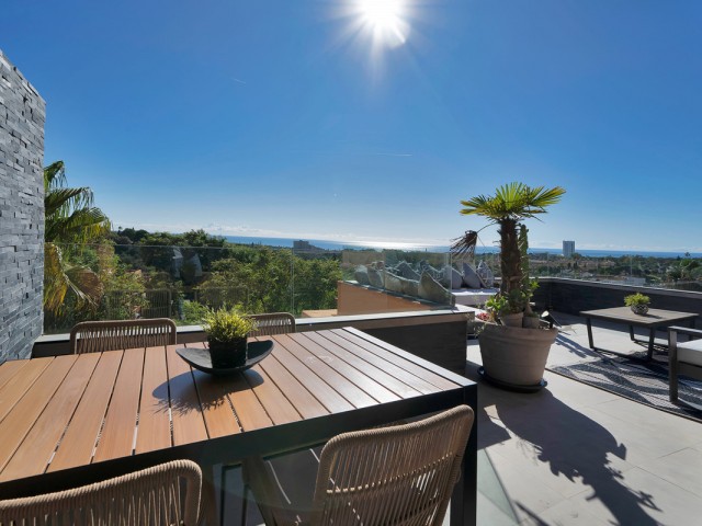 2 Bedrooms Apartment in Marbella