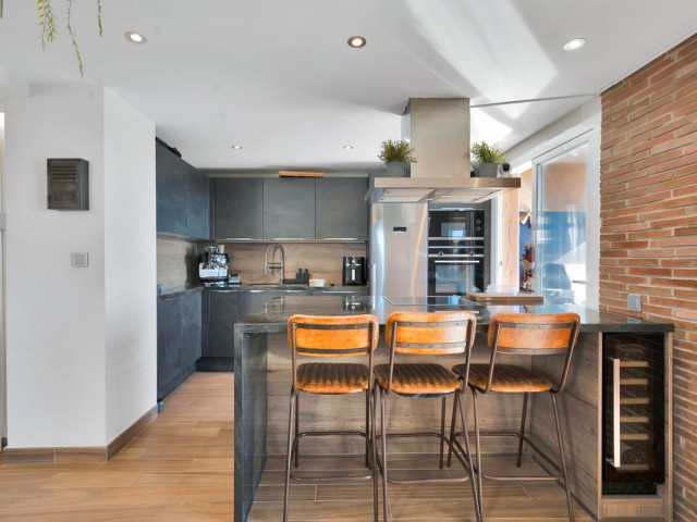 2 Bedrooms Apartment in Marbella