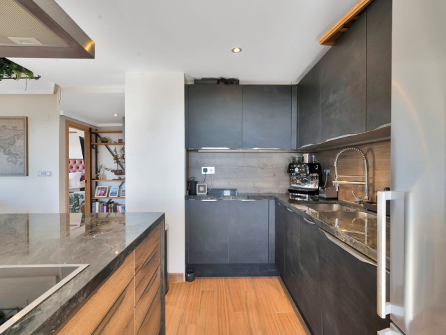 2 Bedrooms Apartment in Marbella