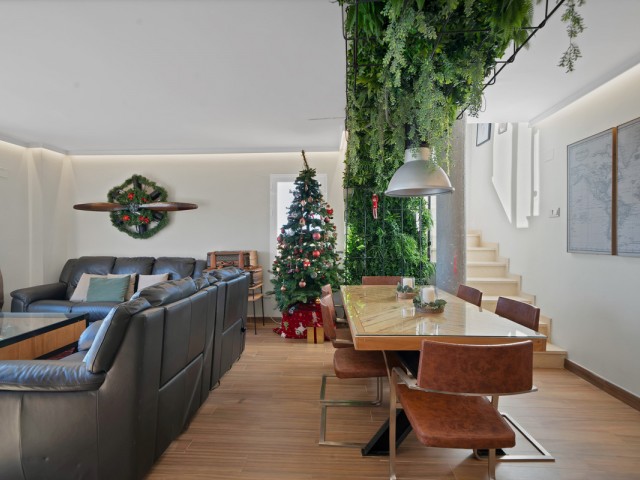 2 Bedrooms Apartment in Marbella