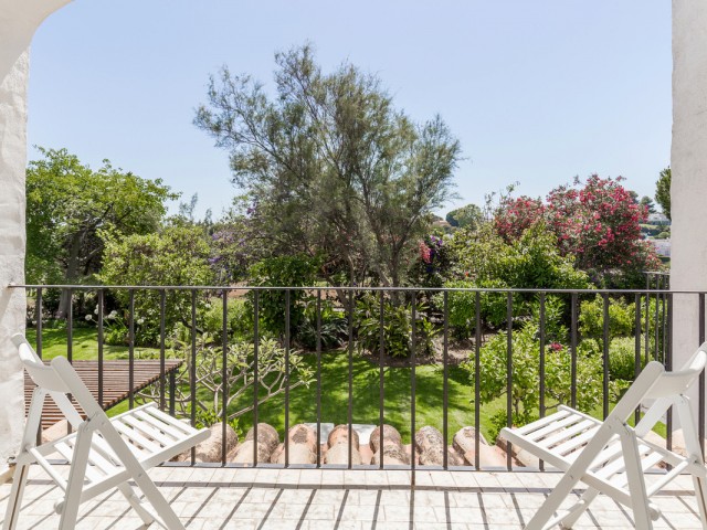 2 Bedrooms Townhouse in Nueva Andalucía