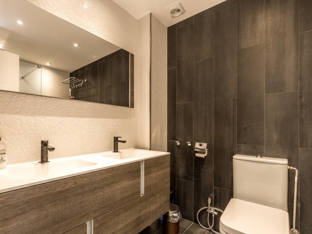 2 Bedrooms Townhouse in Nueva Andalucía