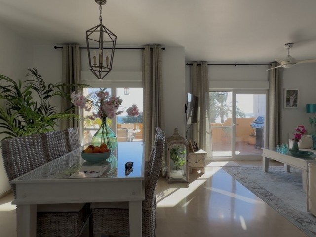 Apartment, Casares, R5234851