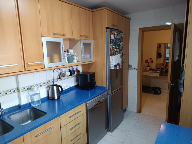 5 Bedrooms Apartment in Estepona