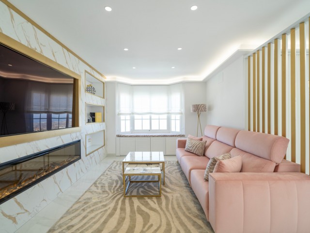 4 Bedrooms Villa in Ojén