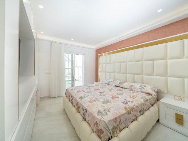 4 Bedrooms Villa in Ojén