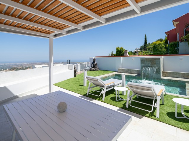 4 Bedrooms Villa in Ojén