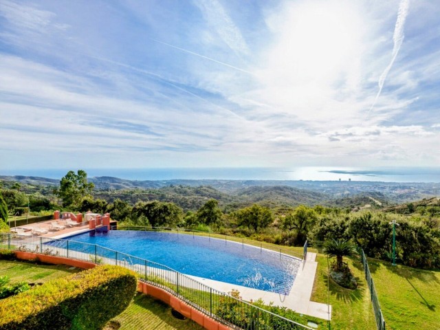 Penthouse in Elviria