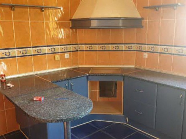 6 Bedrooms Villa in Manilva