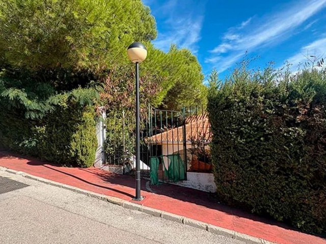 6 Bedrooms Villa in Manilva