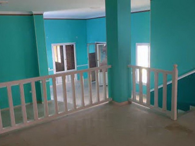 6 Bedrooms Villa in Manilva