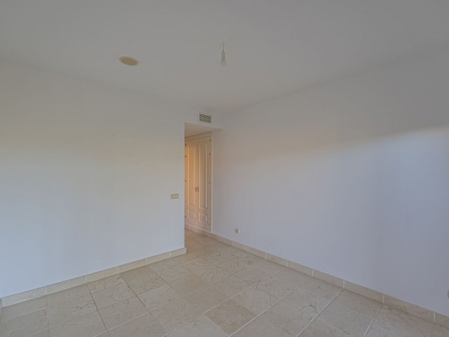 Apartamento con 2 Dormitorios  en Atalaya