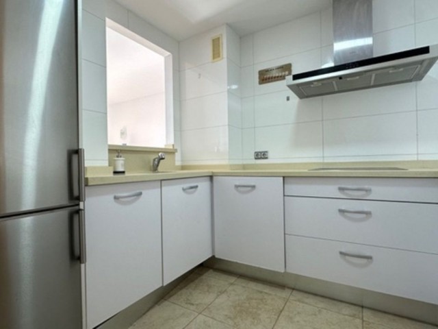 Apartamento con 3 Dormitorios  en Fuengirola