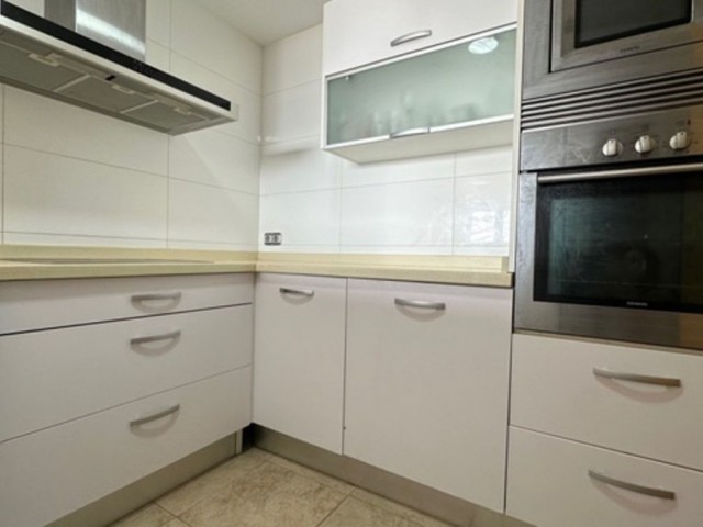 Apartamento con 3 Dormitorios  en Fuengirola