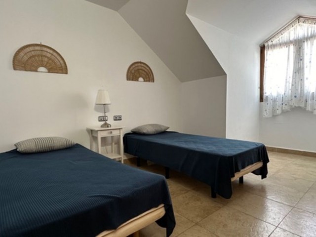 Apartamento con 3 Dormitorios  en Fuengirola