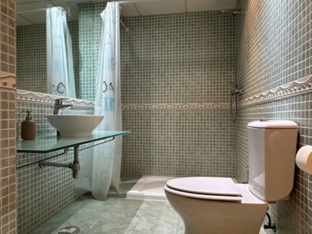 Apartamento con 3 Dormitorios  en Fuengirola