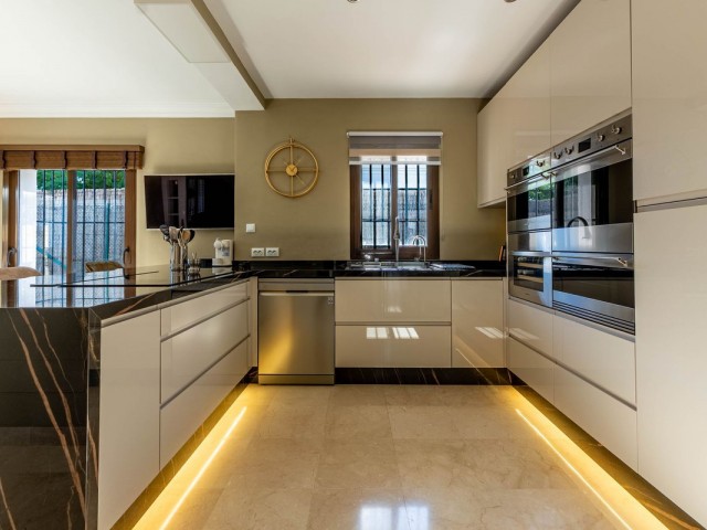 Villa avec 5 Chambres  à Mijas Golf