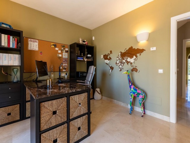 Villa avec 5 Chambres  à Mijas Golf