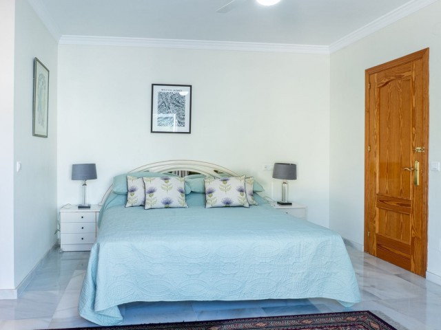 5 Bedrooms Villa in New Golden Mile