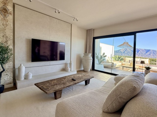Maison mitoyenne avec 3 Chambres  à Elviria