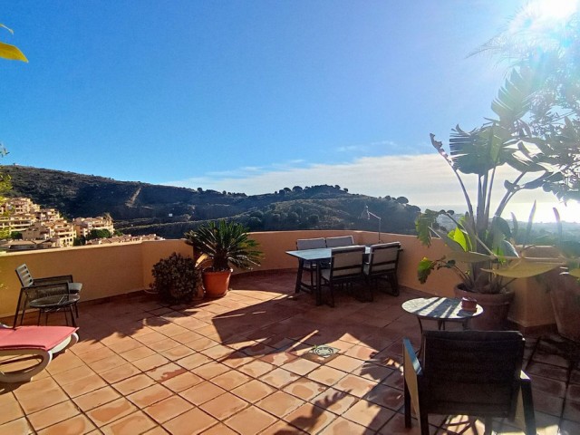 3 Bedrooms Apartment in Calahonda