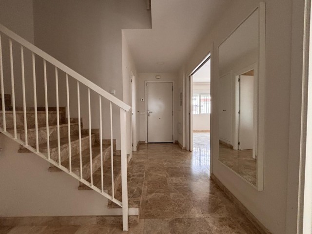 3 Bedrooms Townhouse in Nueva Andalucía