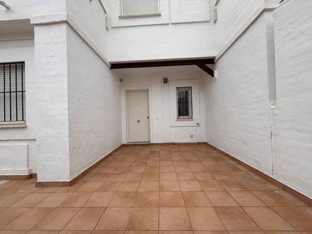 3 Bedrooms Townhouse in Nueva Andalucía