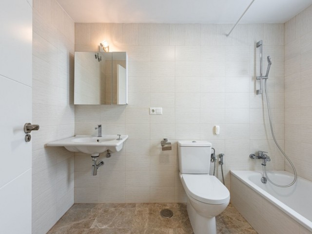 3 Bedrooms Townhouse in Nueva Andalucía