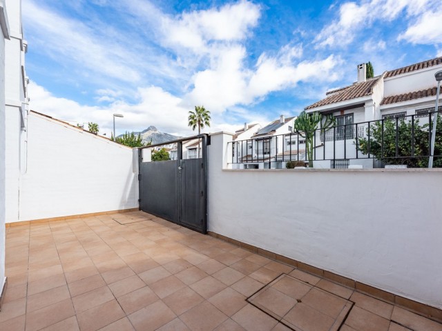 3 Schlafzimmer Reihenhaus in Nueva Andalucía