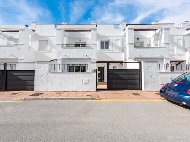 3 Schlafzimmer Reihenhaus in Nueva Andalucía