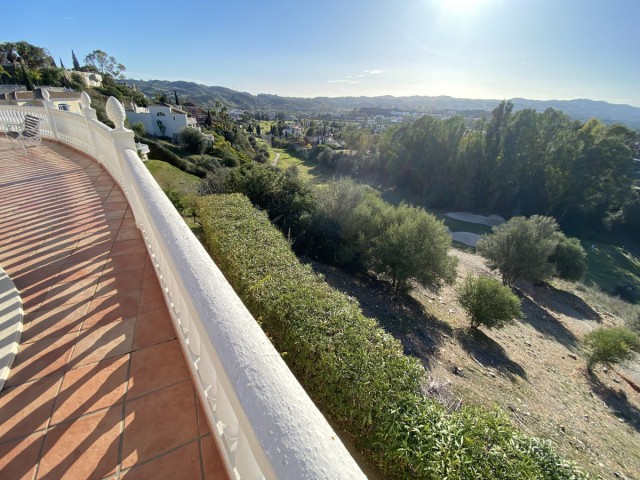 5 Bedrooms Villa in Mijas Golf