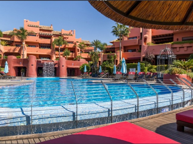 Penthouse avec 3 Chambres  à New Golden Mile