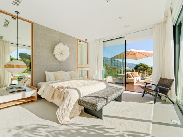 5 Schlafzimmer Villa in Nueva Andalucía