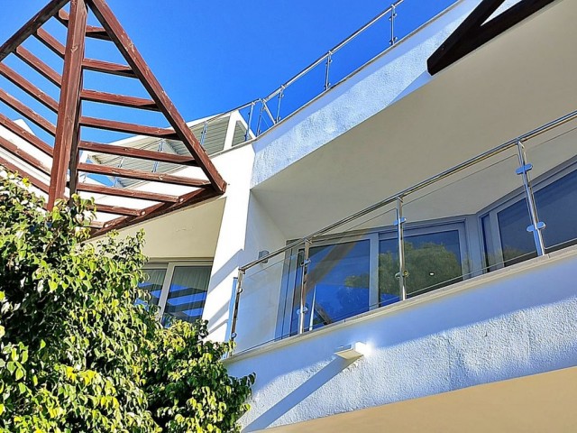 5 Sovrums Villa i Sierra Blanca