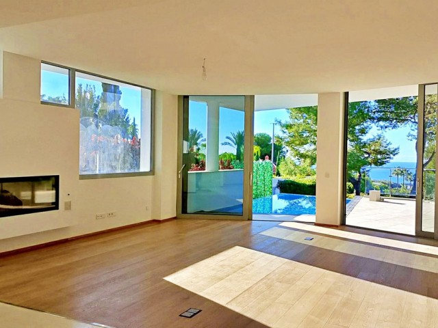 5 Bedrooms Villa in Sierra Blanca