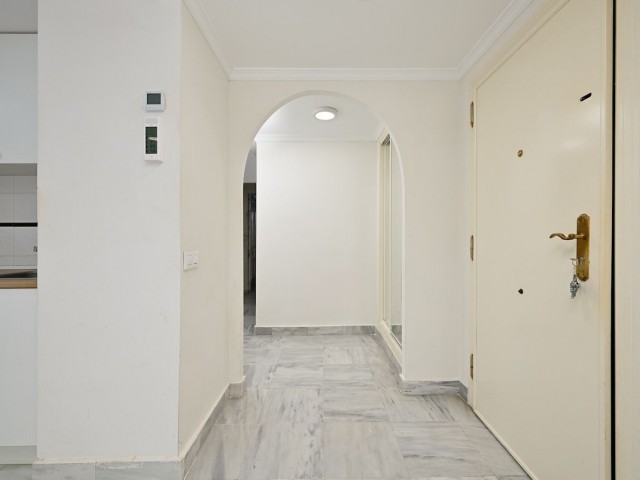 2 Bedrooms Apartment in Puerto Banús